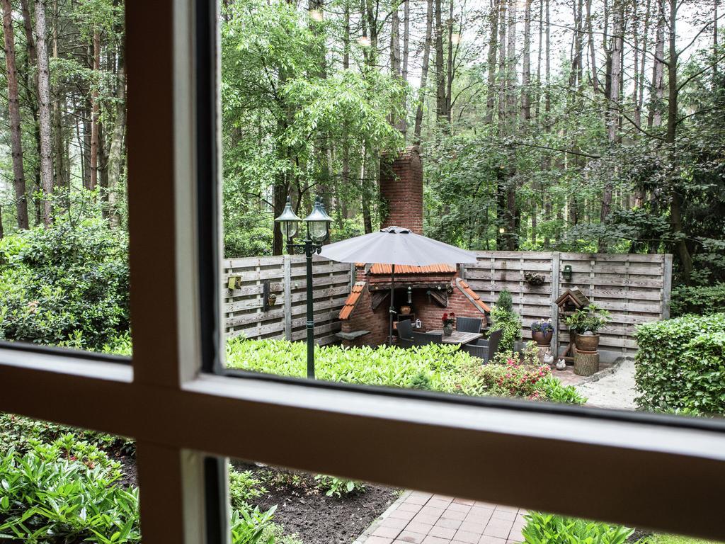 Luxurious Chalet In Oud Turnhout With Large Garden Villa Oud-Turnhout Екстериор снимка