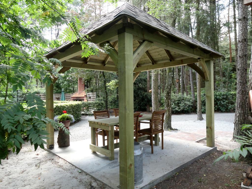 Luxurious Chalet In Oud Turnhout With Large Garden Villa Oud-Turnhout Екстериор снимка