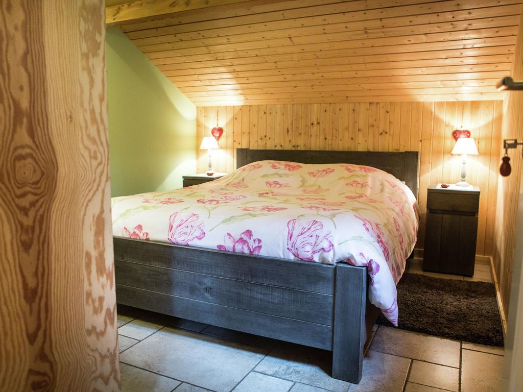 Luxurious Chalet In Oud Turnhout With Large Garden Villa Oud-Turnhout Екстериор снимка