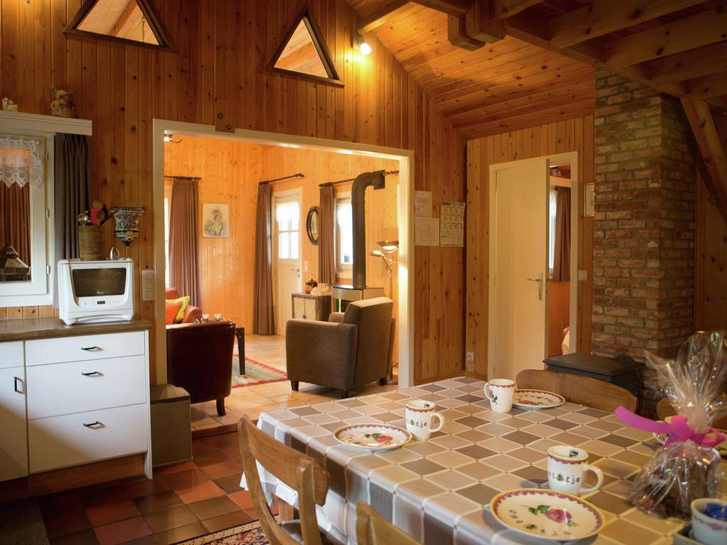 Luxurious Chalet In Oud Turnhout With Large Garden Villa Oud-Turnhout Екстериор снимка
